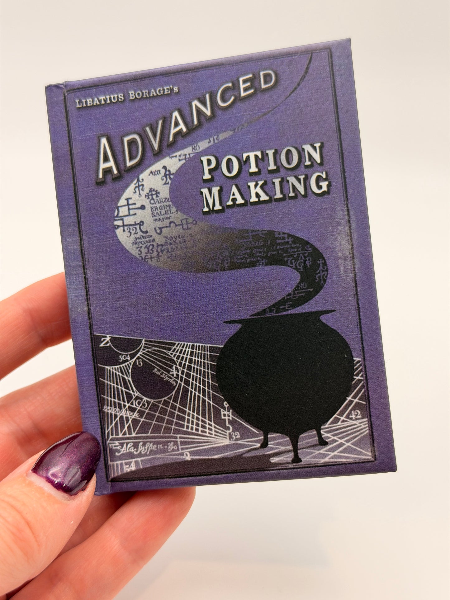 Mini Potion Book – Wizard Spellbook Replica | Fantasy Collectible