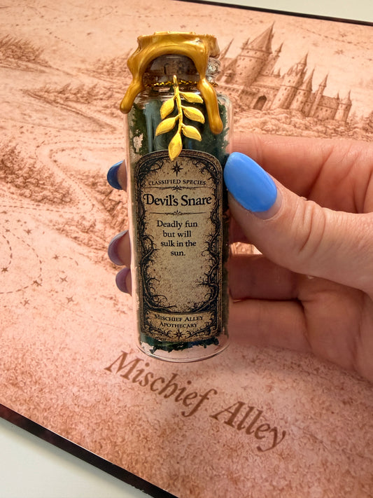 Devil’s Snare Potion – Magical Bottle | Apothecary Decor Gift
