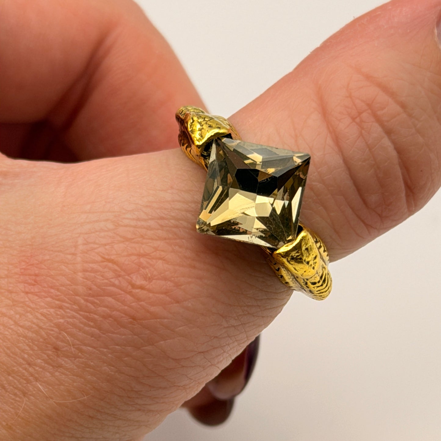Riddle Wizard Stone Ring – Gothic Signet | Dark Academia Jewelry