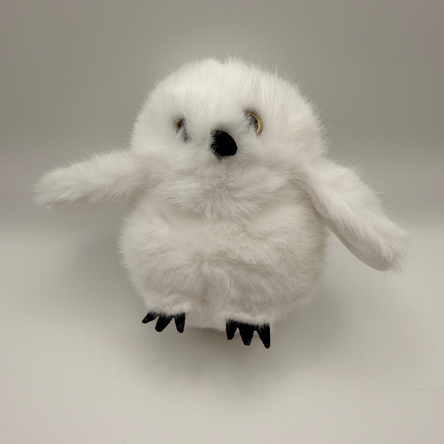 Snowy Owl Plush Keychain – Magical Companion | Wizard Gift